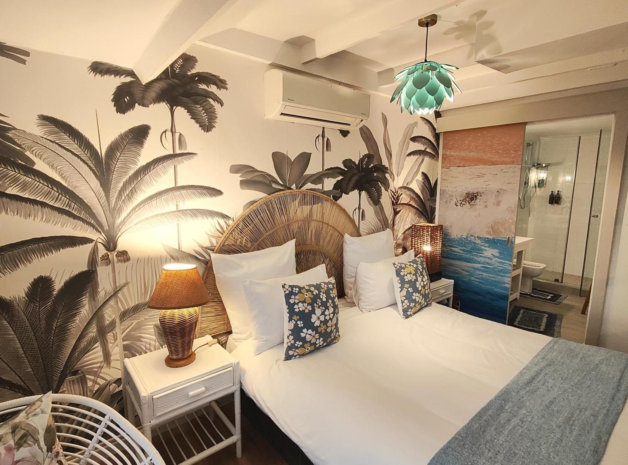 Sun&Sand Camps Bay ケープタウン エクステリア 写真